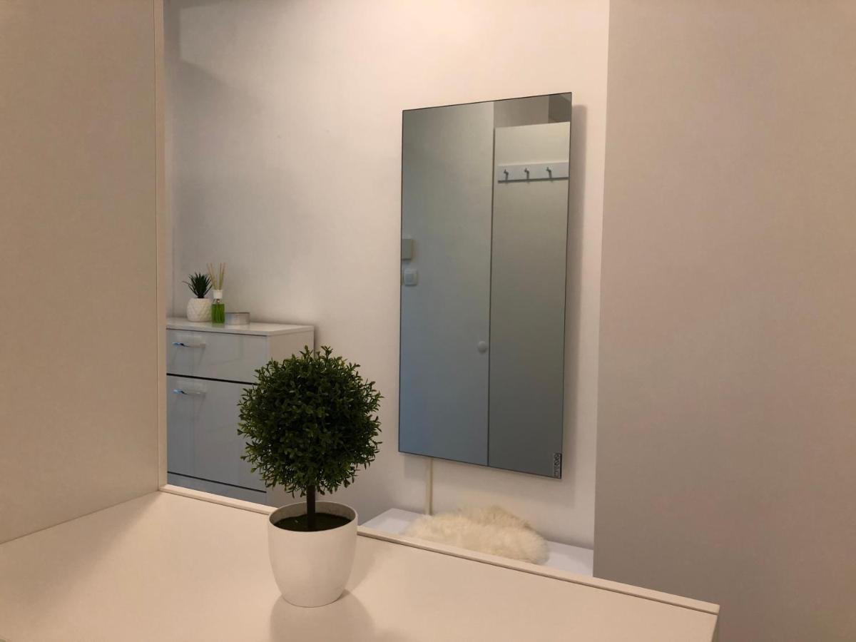 卢布尔雅那Modern Center Studio Under The Castle II Free Parking公寓 外观 照片